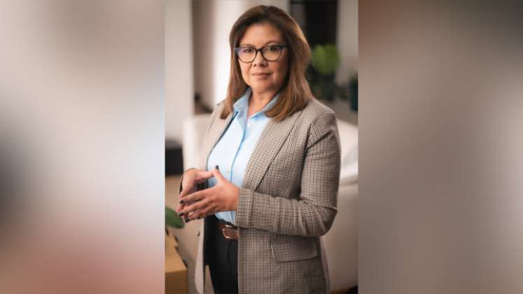 Experta en corrupción y parapolítica: ella es Luz Adriana Camargo la nueva fiscal general