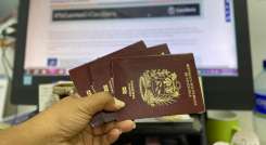 Colombia planea solicitar pasaportes vigentes a venezolanos para ingresar al país